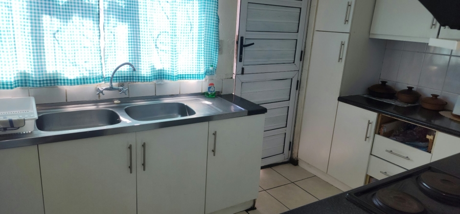 3 Bedroom Property for Sale in Palm Park Western Cape